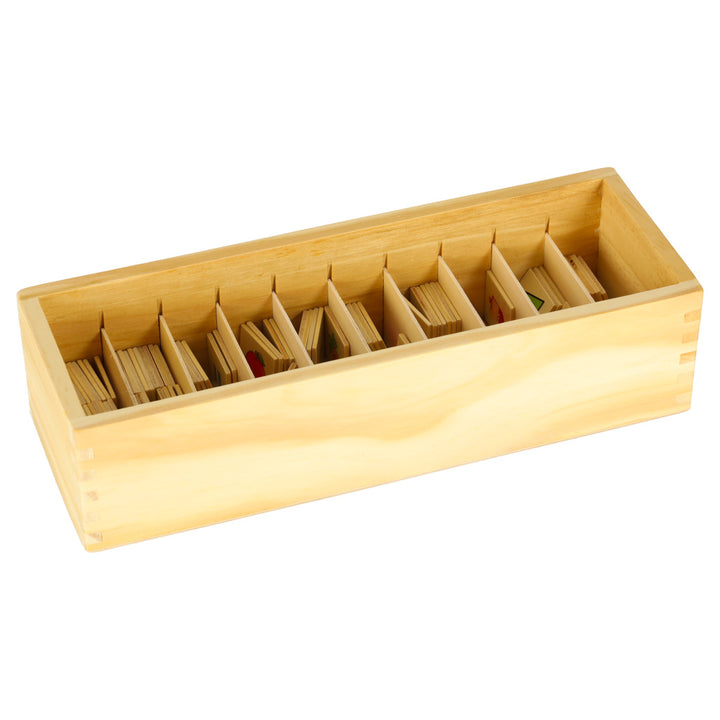 Træ sorteringspuslespil match billeder