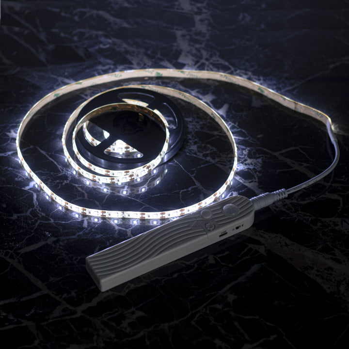 USB batteridrevet LED-båndbevægelsessensor 2M kold hvid