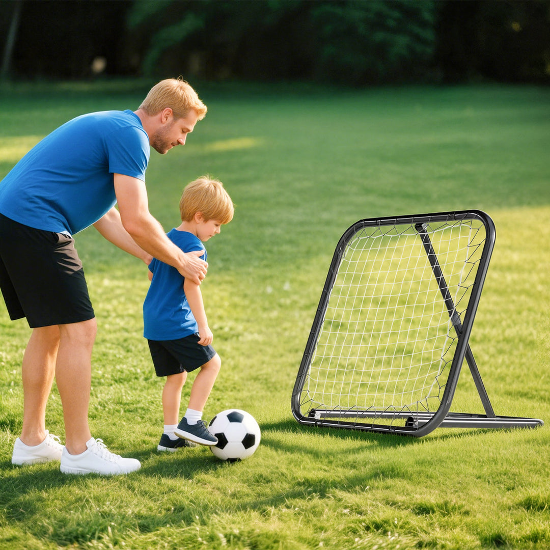 Rebounder til fodbold, 78 x 84 cm reboundingvæg med pløkker, justerbar i 5 niveauer, bærbar, kickback-mål, fodboldmål til unge, fodboldtræningstilbehør til baseballtræning, hvid