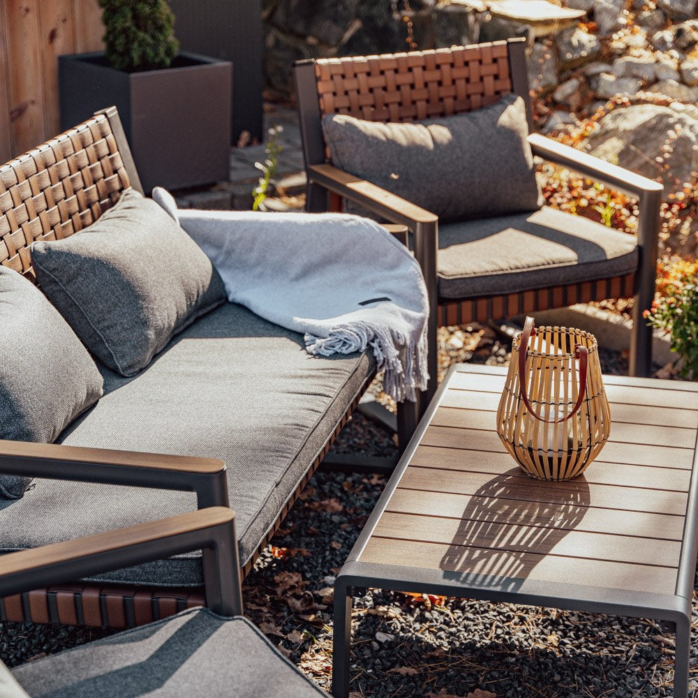 Moderne havemøbelsæt, sofa, 2 lænestole og bord