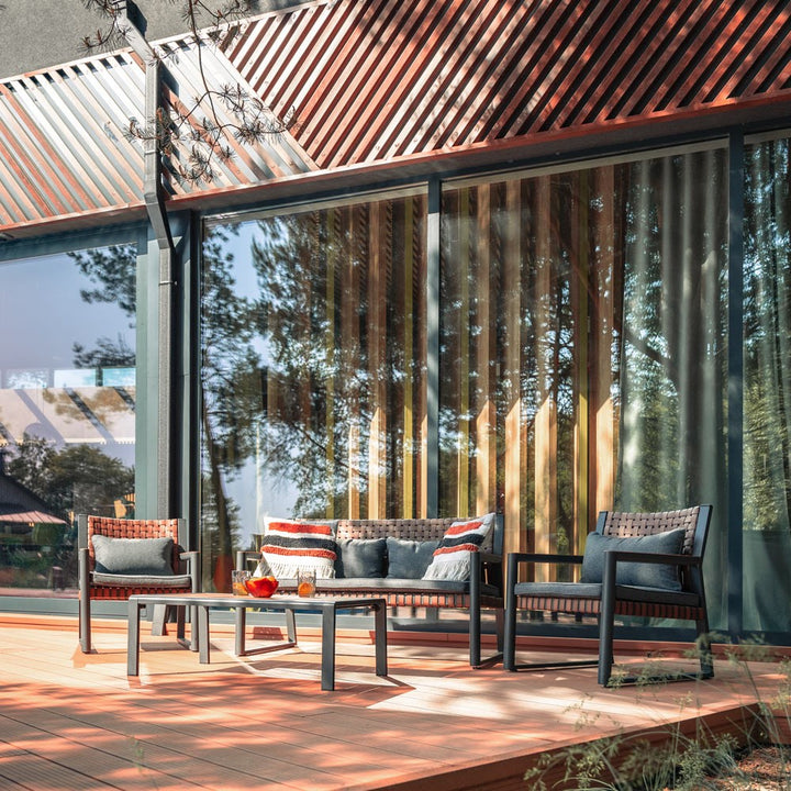 Moderne havemøbelsæt, sofa, 2 lænestole og bord