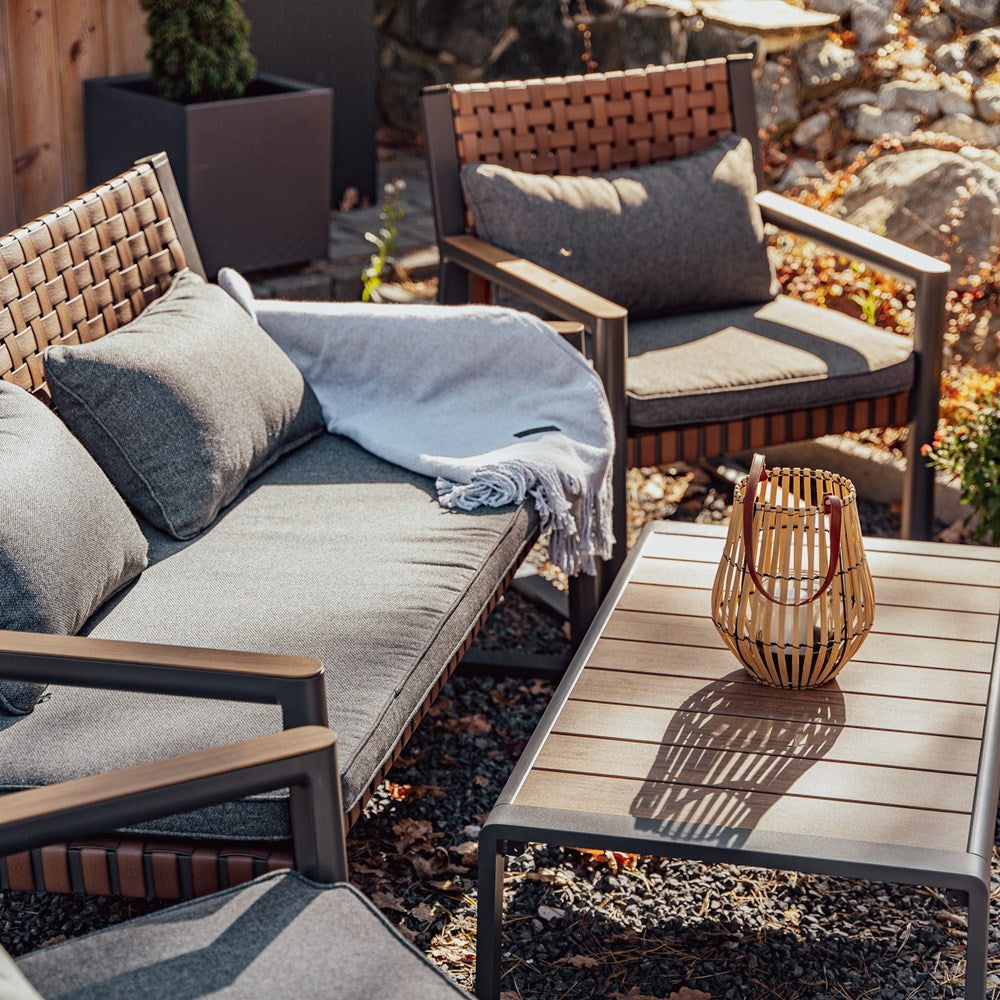 Moderne havemøbelsæt, sofa, 2 lænestole og bord