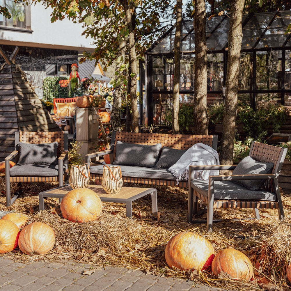 Moderne havemøbelsæt, sofa, 2 lænestole og bord