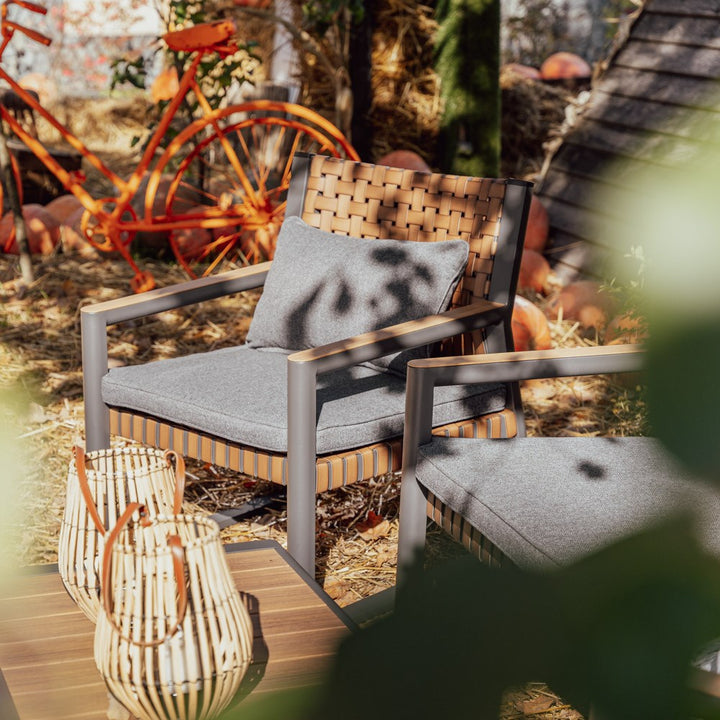 Moderne havemøbelsæt, sofa, 2 lænestole og bord