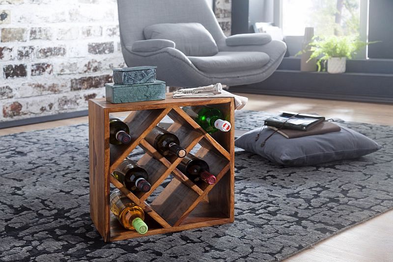 Vinreol i massivt træ, 40x40x25 cm, plads til 8 flasker, brun