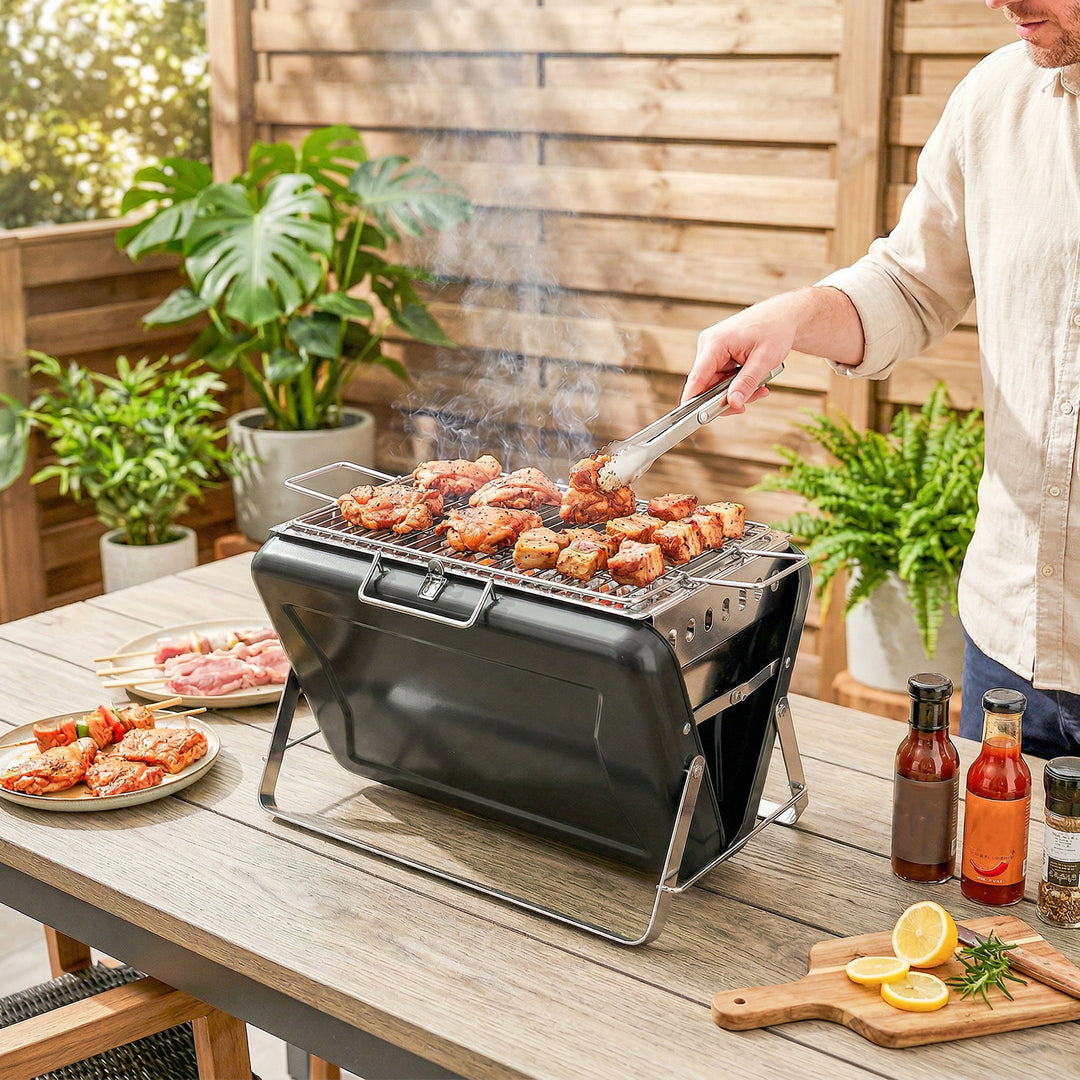 Rustfrit stål kulgrill BBQ-ryger med grillrist, håndtag og sammenklappelige ben til grill og camping, 40x28x25,5 cm, sort
