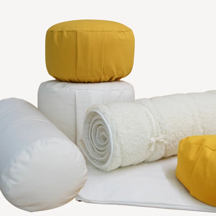 Økologisk yogamåtte i fåreuld – blød, varm og naturlig, 90 × 200 cm – ca. 500 g uldfyld