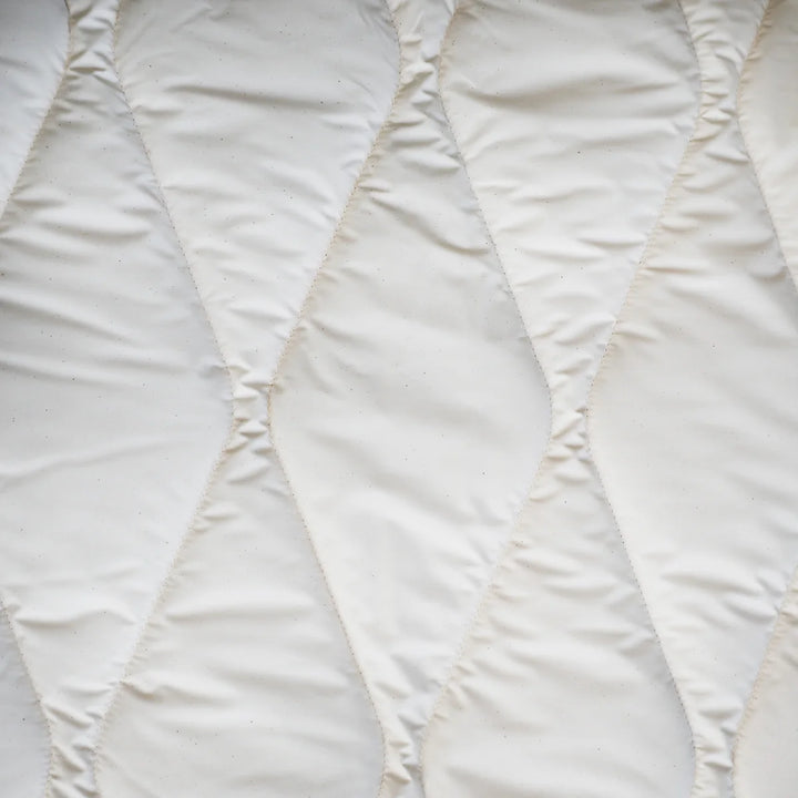 Økologisk yogamåtte i fåreuld – blød, varm og naturlig, 90 × 200 cm – ca. 500 g uldfyld
