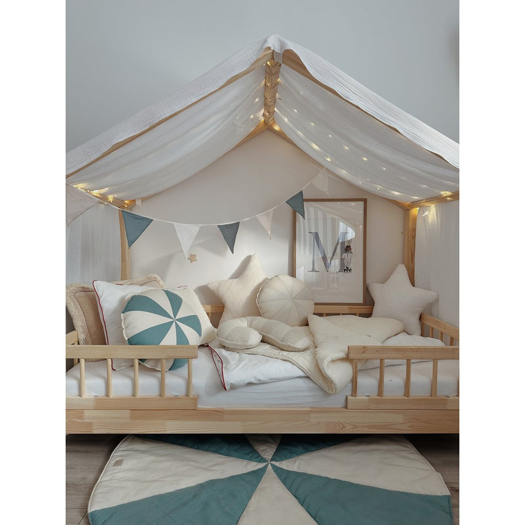 "White lamb" boucle, bomuld Patchwork Lillipop pude