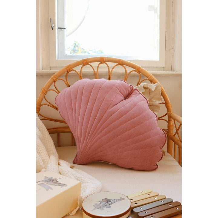 "Dirty Pink" linned Ginkgo Leaf Pude