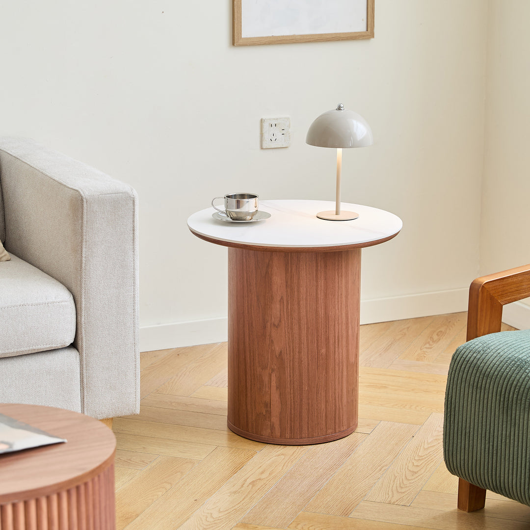 YSTAD sidebord i valnød med marmorlook