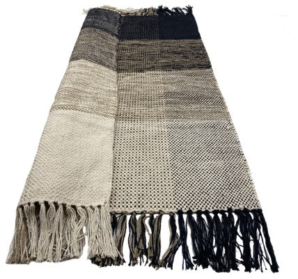 REISA Rektangulært bomuldstæppe med sorte og beige mønstre 180 x 120 cm
