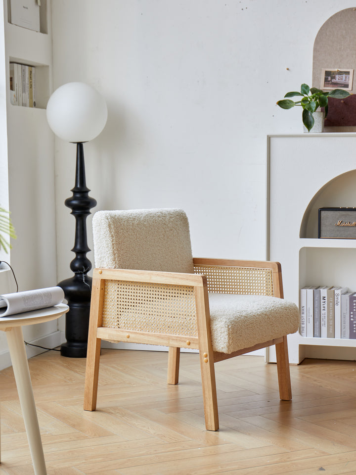 BORGO ood loungestol i rattan og bouclé hvid