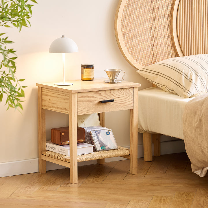TENDO sengebord i træ og reb – naturlig charme og nordisk elegance