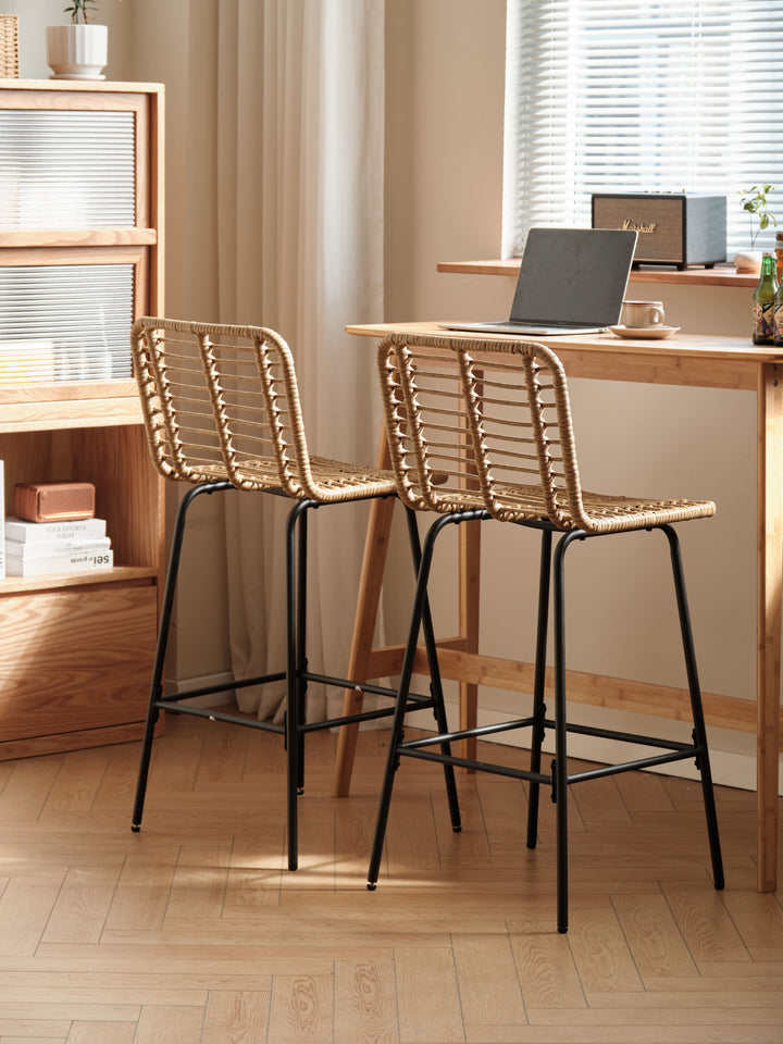 TABBANGKOK sæt med 2 barstole i metal og rattan