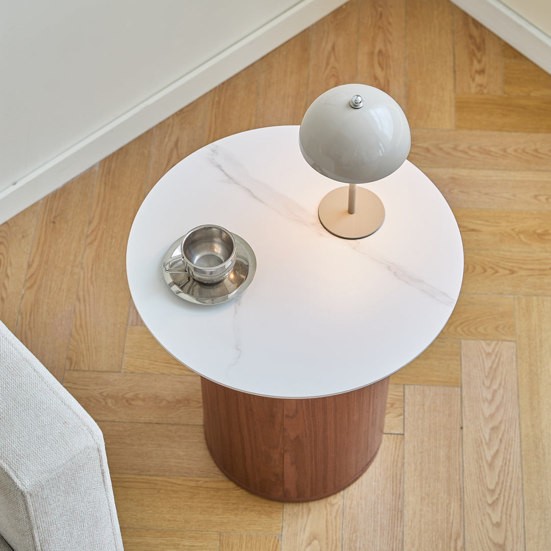 YSTAD sidebord i valnød med marmorlook
