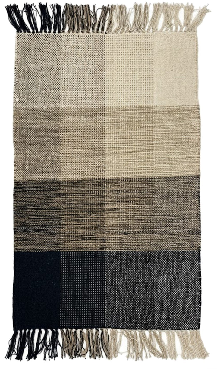 REISA Rektangulært bomuldstæppe med sorte og beige mønstre 90 x 60 cm