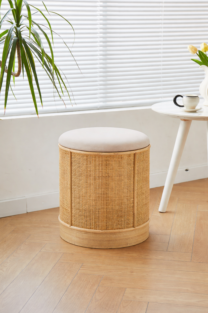 CHUO Beige Velour og Rattan Puf