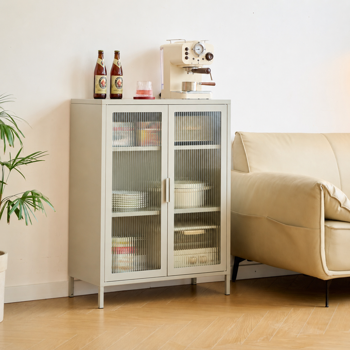 SKIEN skænk med 2 glaslåger – Beige