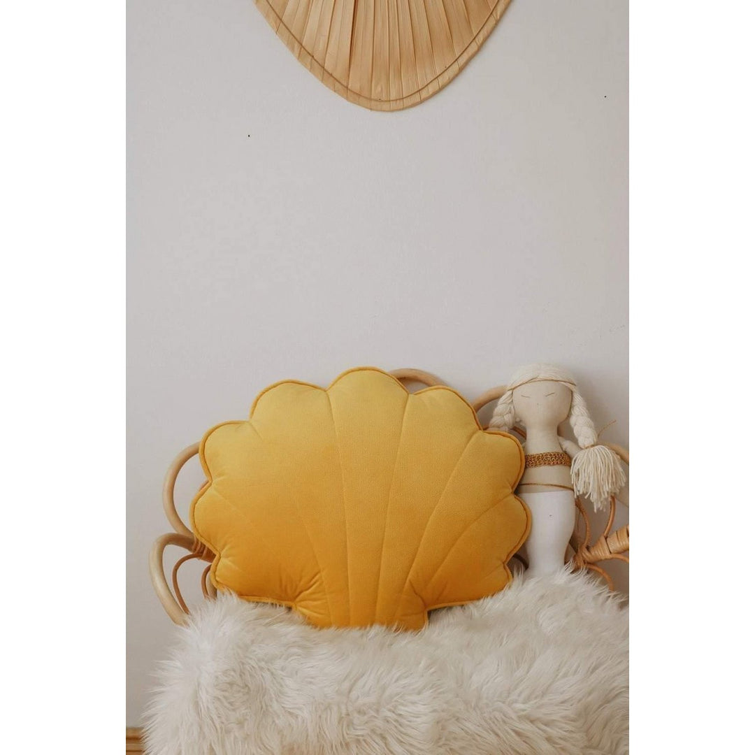 "Honey" Velvet Shell Pude