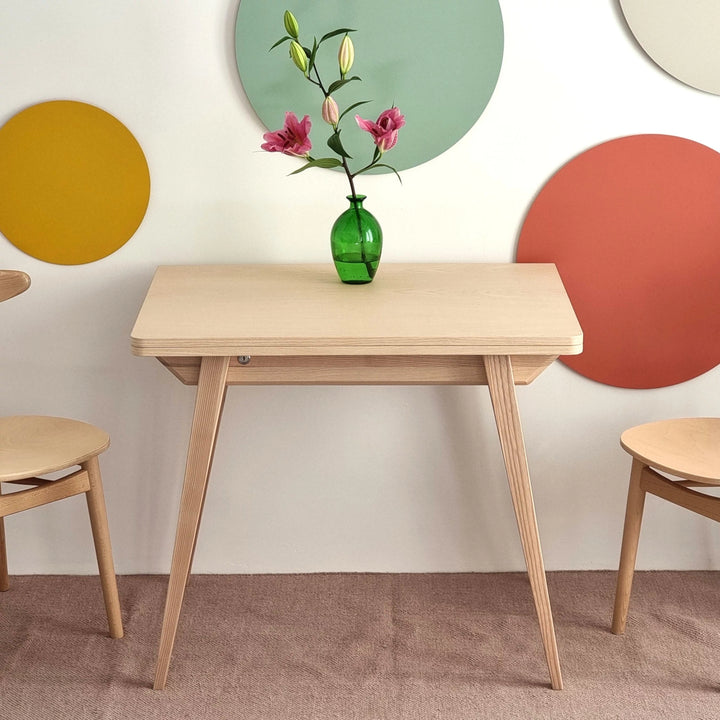ENVELOPE udtræksbord – fleksibelt spisebord  90x65cm, massivt asketræ og MDF med naturlig askefiner