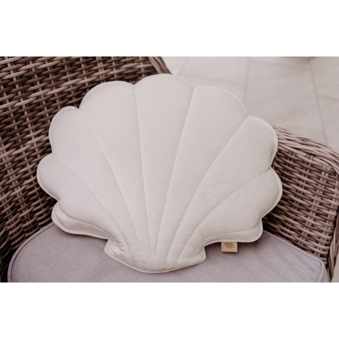 "White Pearl" Velvet Shell Pude