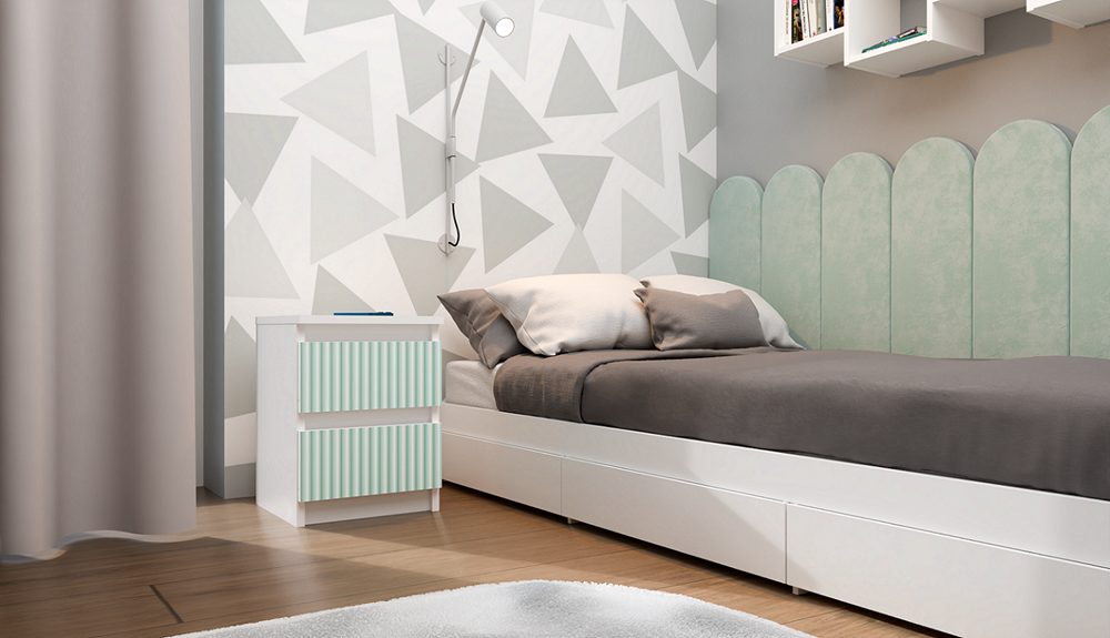 Moderne sengebord med 2 skuffer, farve: hvid med front i mint