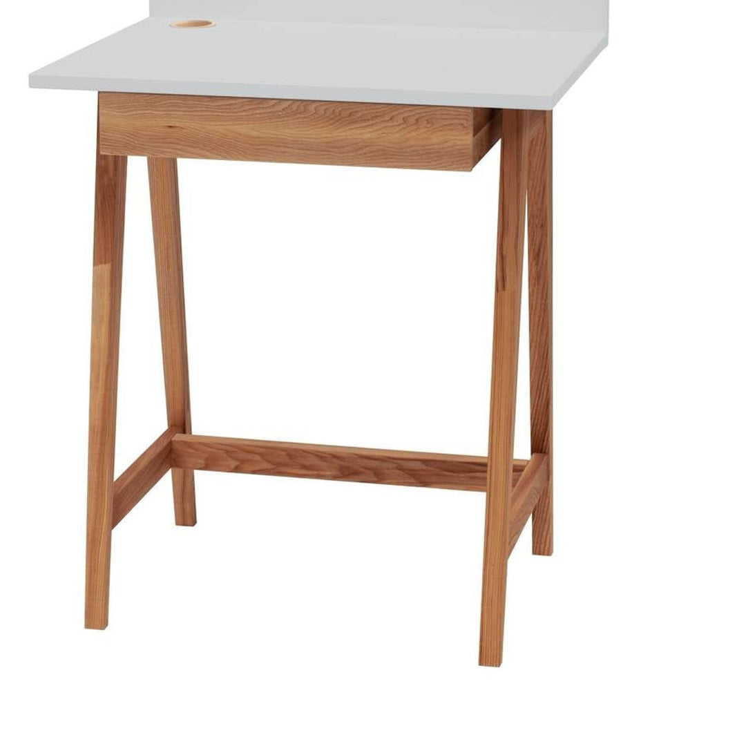 lysegrå LUKA-skrivebord med detalje af MDF og træ