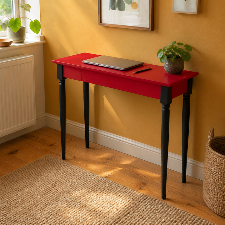 MAMO Skrivebord 105x40 cm  Sorte Ben / Røde – anden livsstilsscene