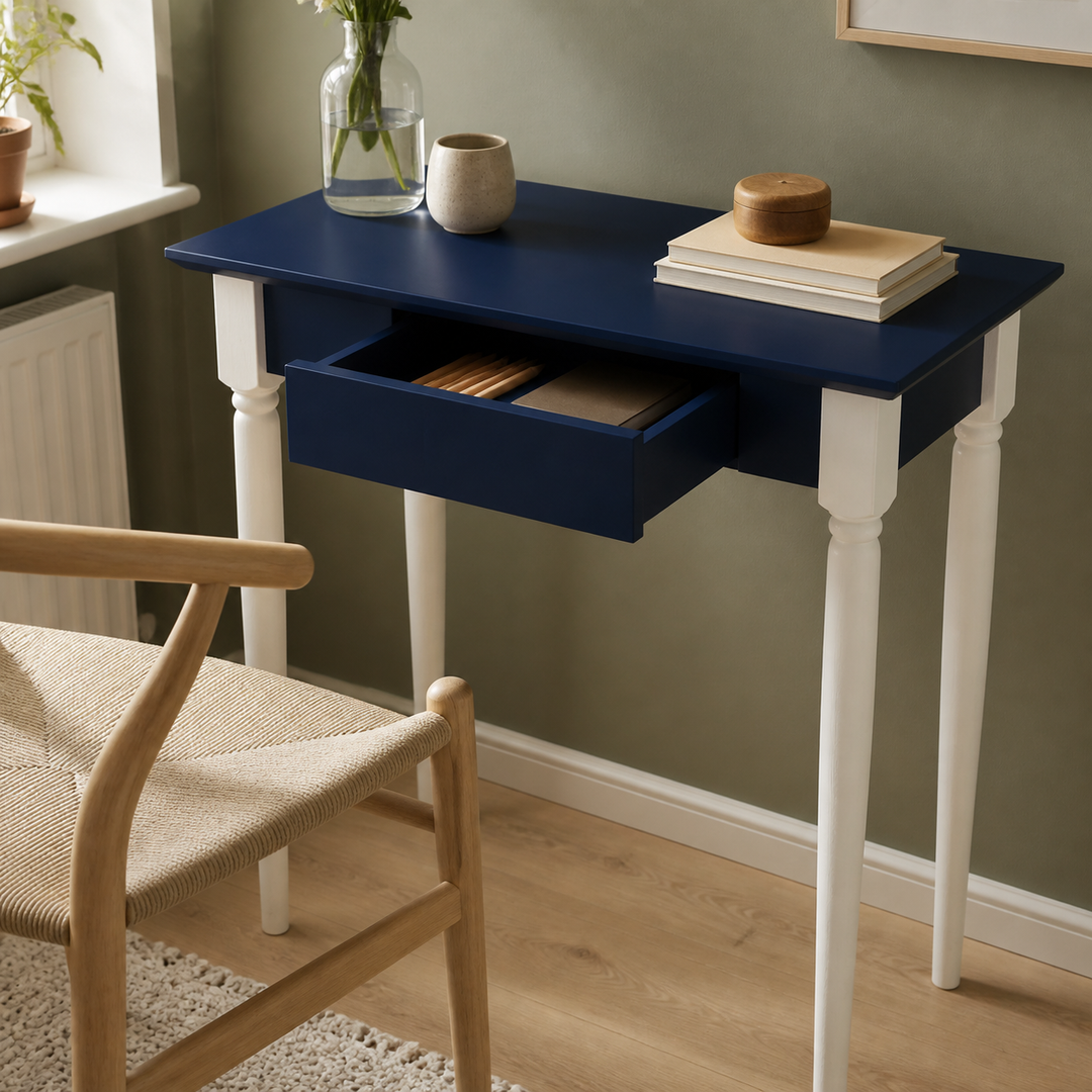 MAMO Skrivebord 65x40 cm Hvide Ben / Marineblå – funktion eller vigtig anvendelse