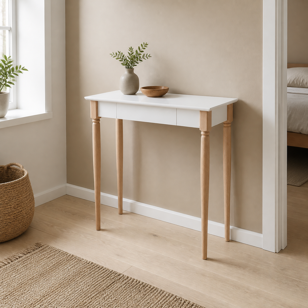 MAMO Skrivebord 65x40cm - Hvid – ren lys hjemscene