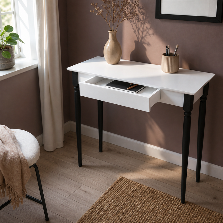 MAMO Skrivebord 65x40cm - Hvide / Sorte Ben – hero