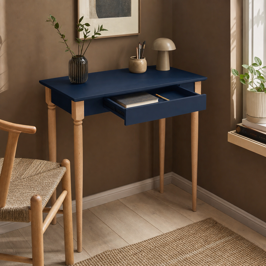 MAMO Skrivebord 65x40cm - Marineblå – hero