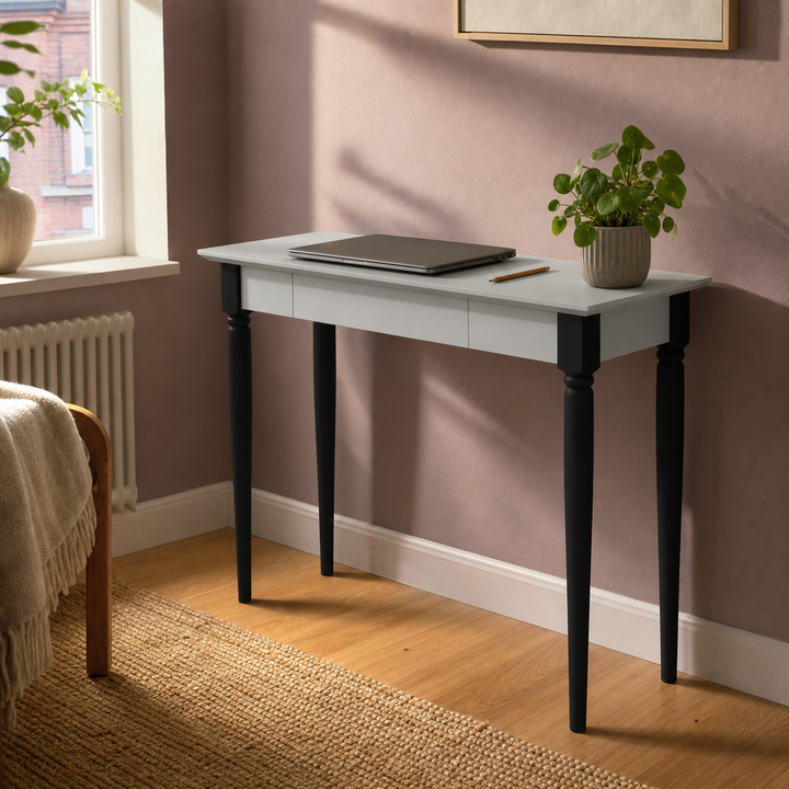 MAMO Skrivebord 85x40 cm - Sorte Ben / Lysegrå – anden livsstilsscene