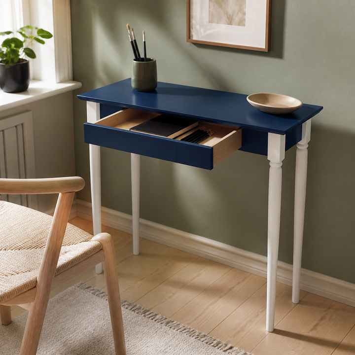 MAMO Skrivebord 85x40 cm Hvide Ben / Marineblå – funktion eller vigtig anvendelse