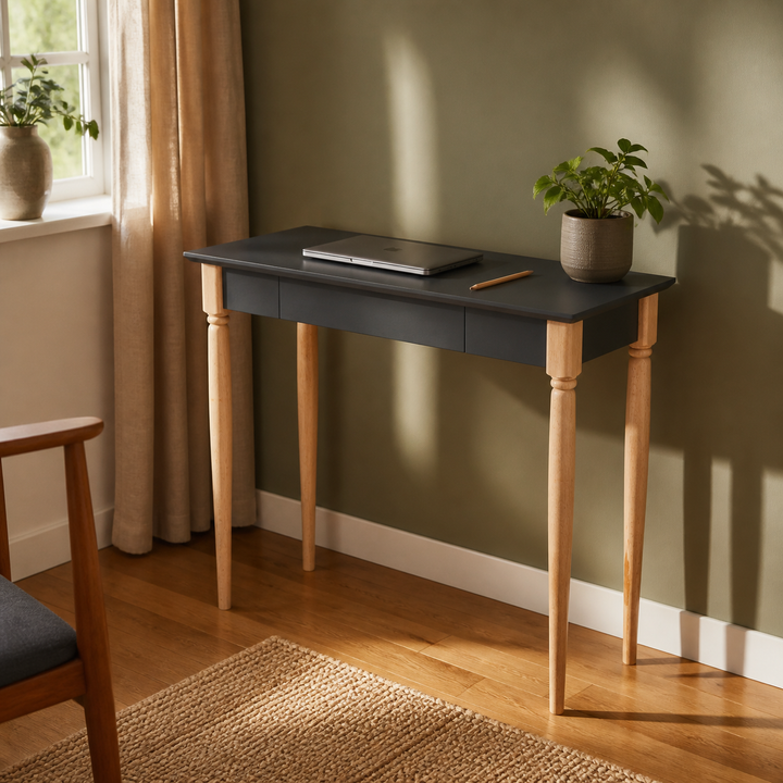 MAMO Skrivebord 85x40cm - Grafit – anden livsstilsscene