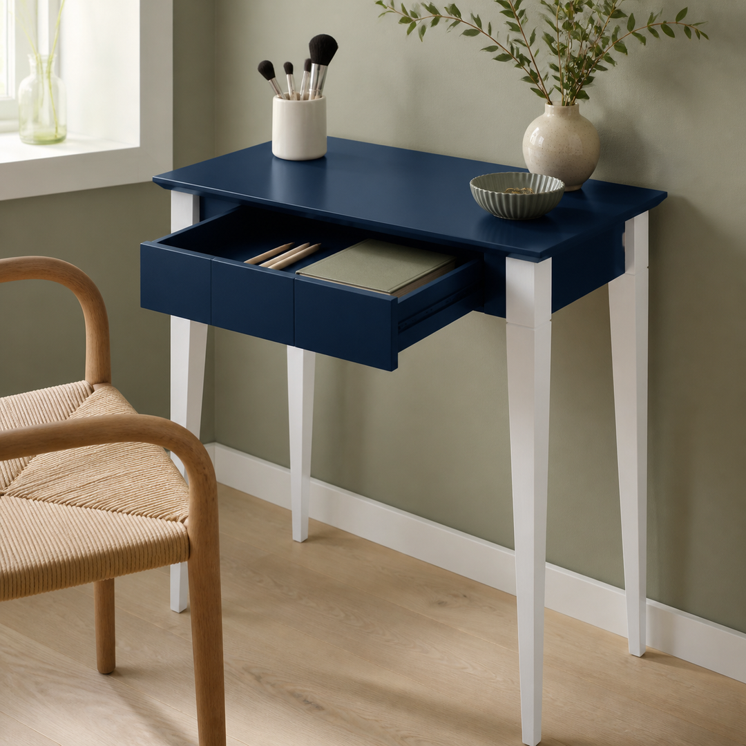 MIMO Skrivebord 65x40cm Hvide Ben / Marineblå – funktion eller vigtig anvendelse