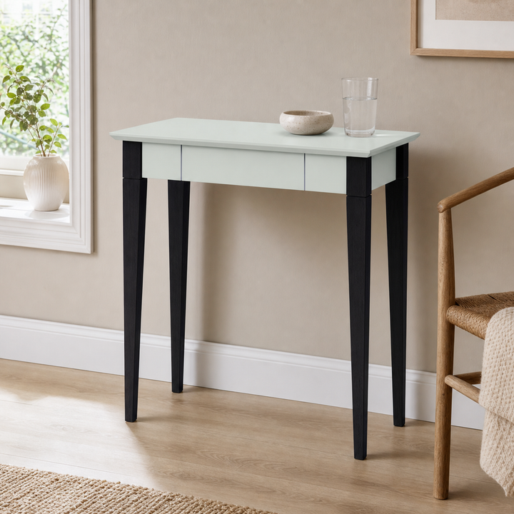 MIMO Skrivebord 65x40cm Sorte Ben Fleeting Mint – ren lys hjemscene
