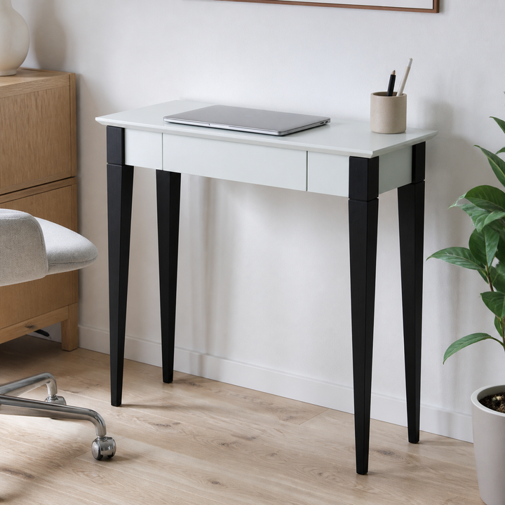 MIMO Skrivebord 85x40cm Sorte Ben Myntefarvet – materiale- eller konstruktionsdetalje
