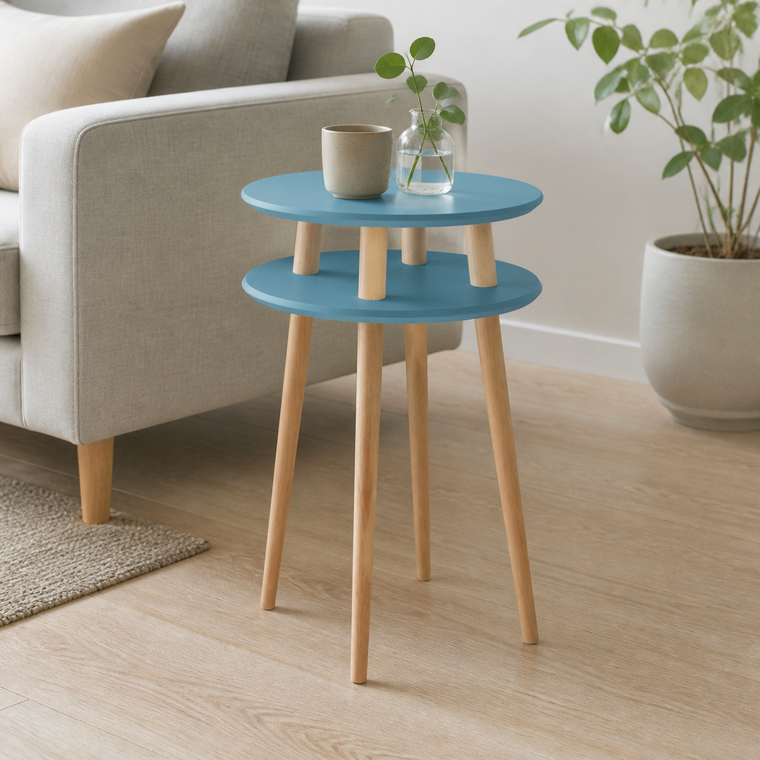 UFO Sidebord diameter 45cm x H 61cm Blå – hero i naturlig brug
