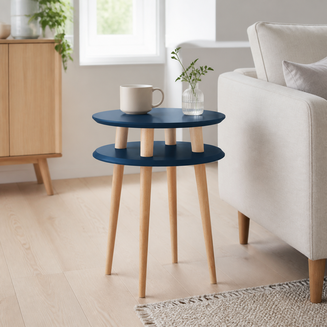 UFO Sidebord diameter 45cm x højde 61cm - Benzinblå – supplerende neutral dagslysscene