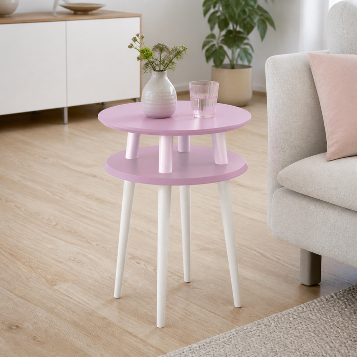 UFO Sidebord diameter 45cm x højde 61cm - Pink/hvide ben – hero i naturlig brug