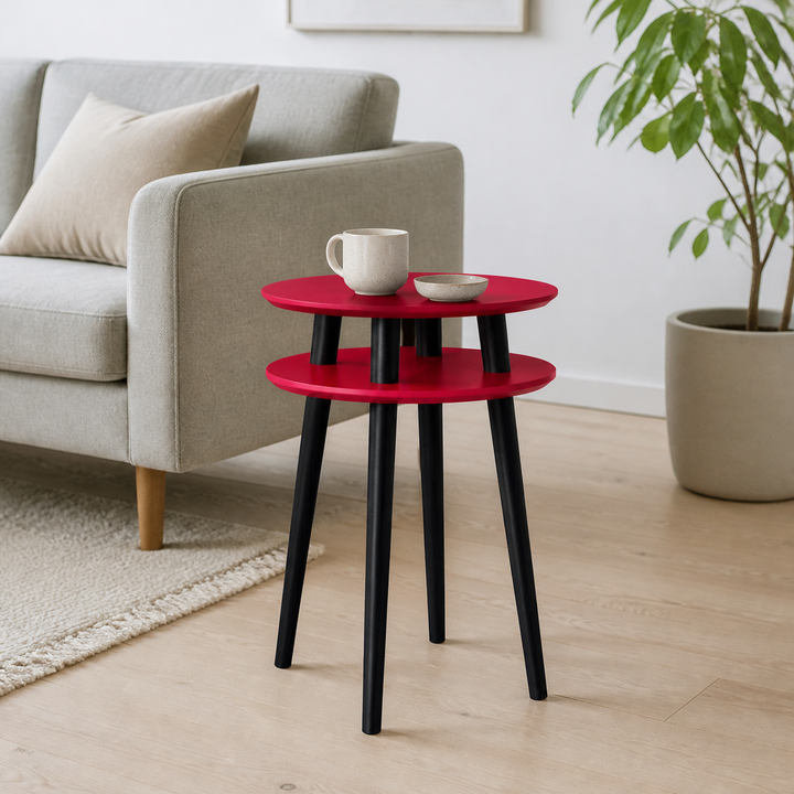 UFO Sidebord diameter 45cm x højde 61cm - Rød / Sorte Ben – hero i naturlig brug