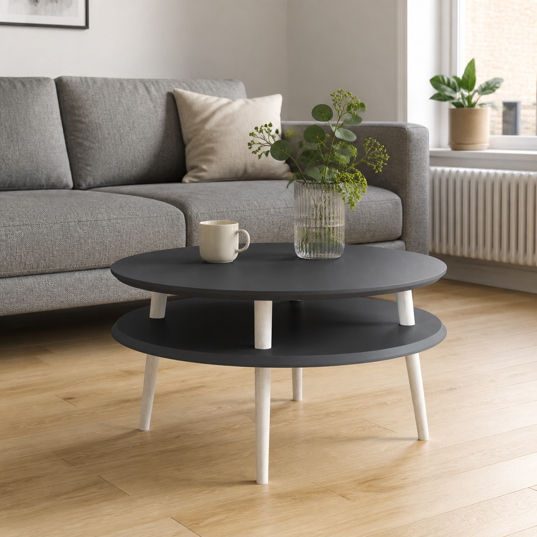 UFO Sofabord Diam 70cm x Højde 35cm - Grafit / Hvide Ben – hero i naturlig brug