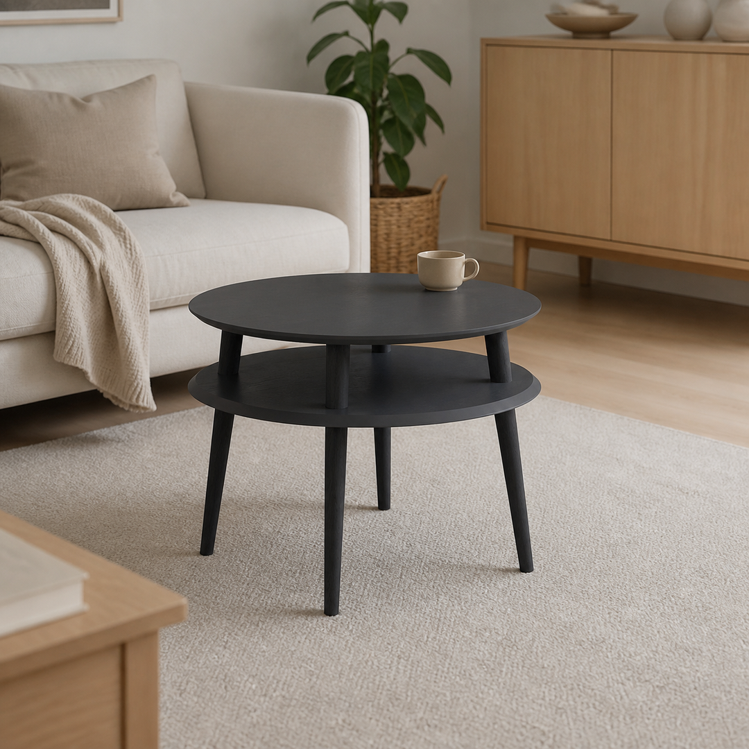 UFO Sofabord diameter 57cm x H 45cm - Grafit/Sorte Ben – supplerende neutral dagslysscene