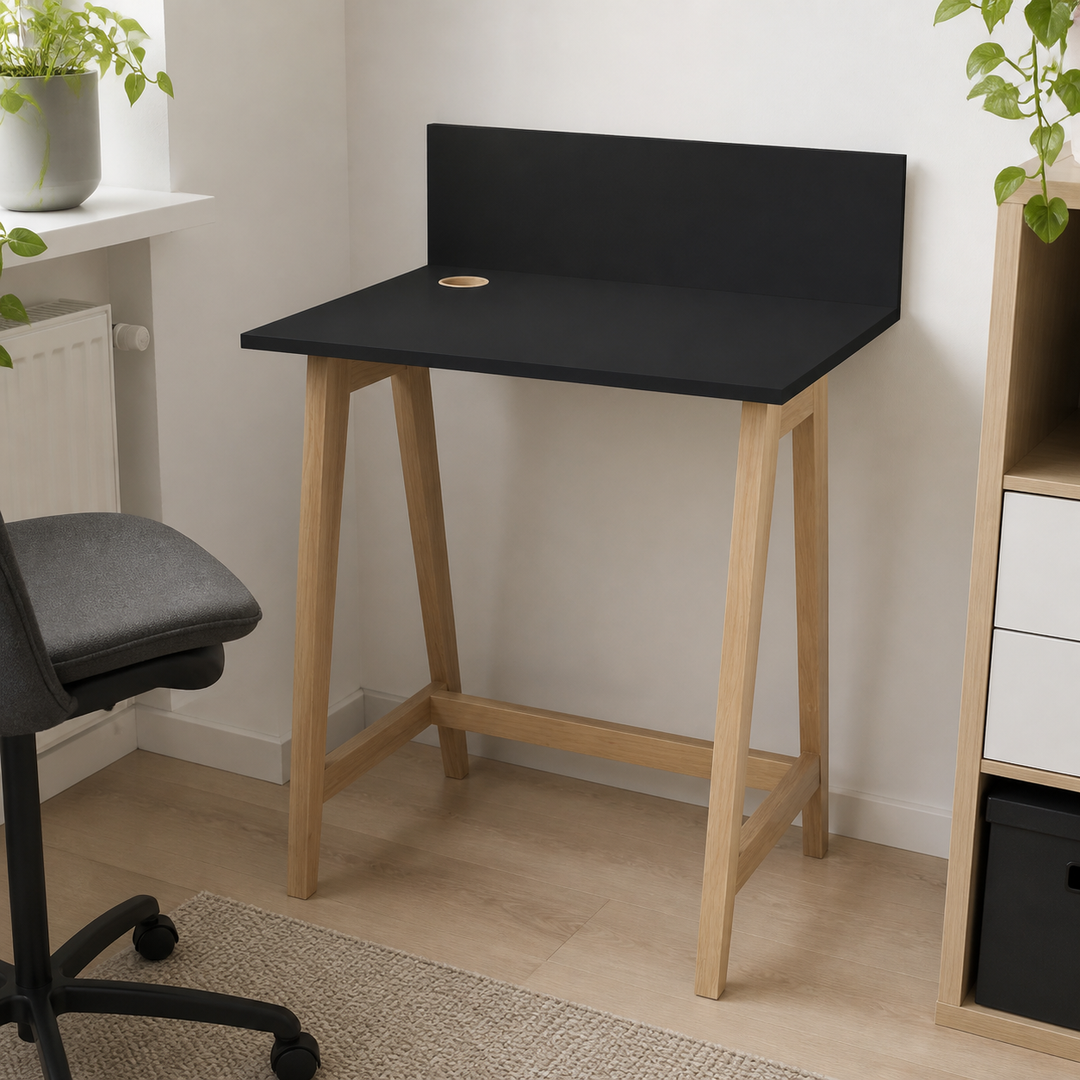 LUKA Asketræ Skrivebord 65x50cm Sort – materiale- eller konstruktionsdetalje