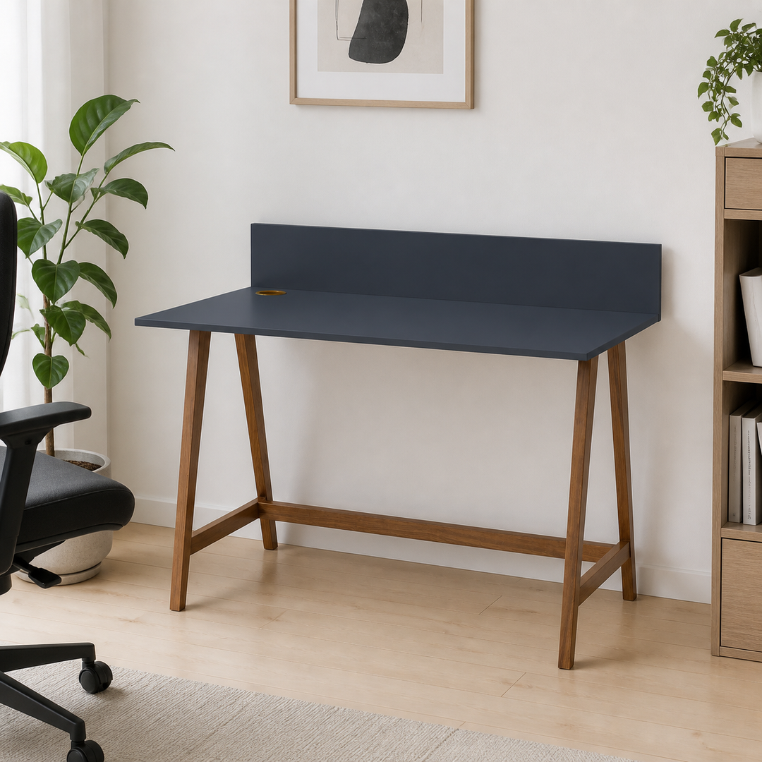 LUKA Skrivebord 110x50cm Eg / Grafit – hele produktet lukket i hjemmet