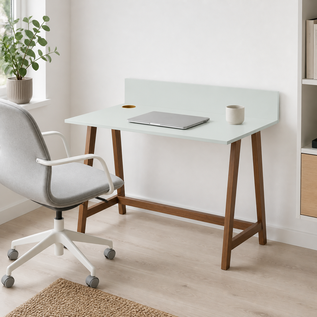 LUKA Skrivebord 110x50cm Fleeting Mint – hele produktet lukket i hjemmet