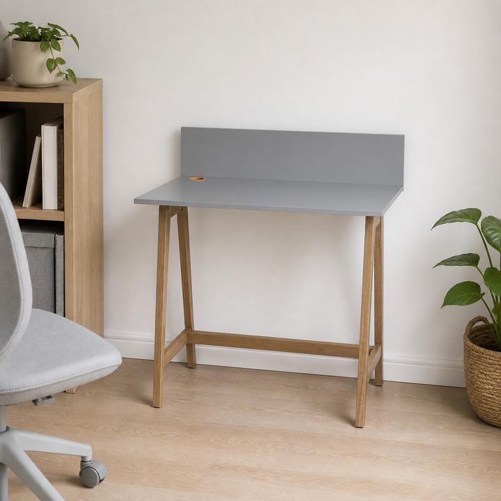 LUKA Skrivebord 85x50cm Eg / Mørkegrå – hele produktet lukket i hjemmet