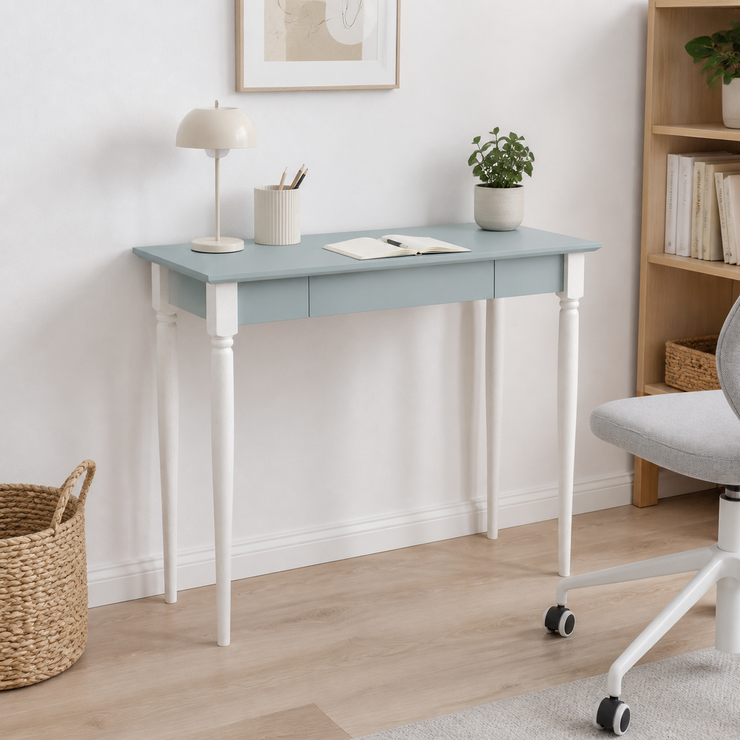 MAMO Skrivebord 105x40 cm  Hvide Ben / Lysegrå – supplerende neutral dagslysscene